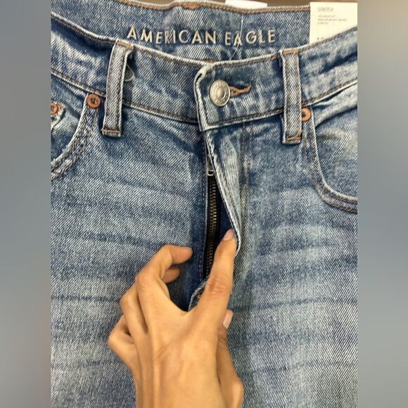 American Eagle Outfitters Light Blue - Picture 7 of 8